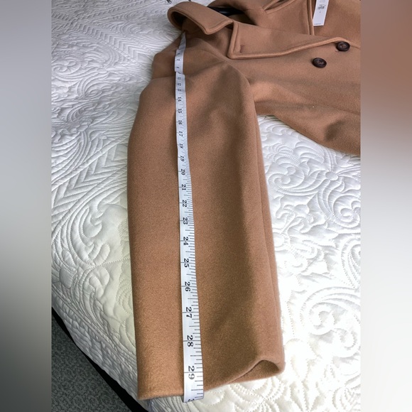 Women's Classic Camel Peacoat  NWT - Picture 8 of 14
